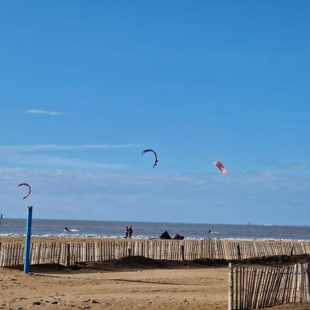 Confort 2 Pieces Pour 4 Pers, Chatelaillon-Plage, Parking - Fr-1-706-4 المظهر الخارجي الصورة